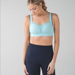 Lululemon ta ta tamer sports bra